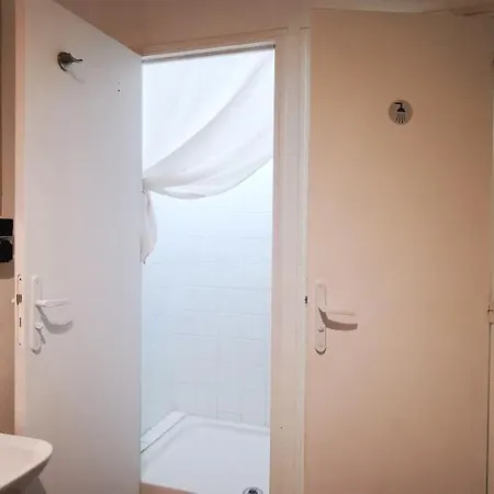 Hostel Le Coffice Paris